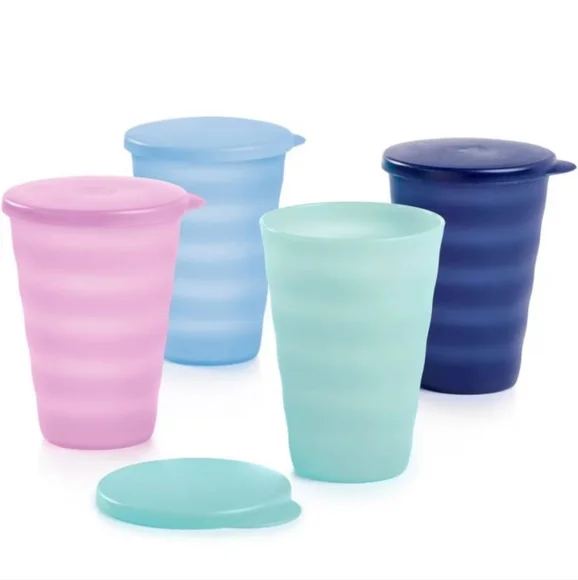 Tupperware Impressions 16oz. Tumblers. Set of 4 with matching liquid tight seals